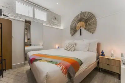 Cama o camas de una habitación en 3min Walk - Retiro & Atocha - Luxury District and Desk