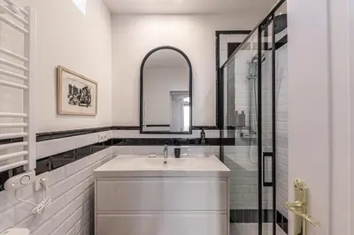 Un baño de Waou Madrid Centro V - Alquiler Corta Duración