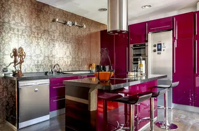Una cocina o zona de cocina en Two Artists in Chueca - Luxury BR with En-suite Bath