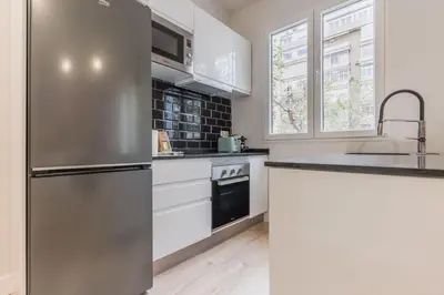 Una cocina o zona de cocina en Bright modern - 3Bedrooms 3Bathrooms -Salamanca
