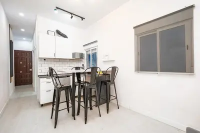 Una cocina o zona de cocina en Apartment in La Latina