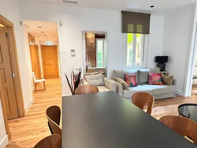 Zona de estar de Large 2 Bedroom near Gran Via