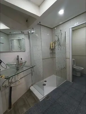 Un baño de Hostel La Latina