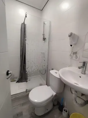 Un baño de Hostel La Latina