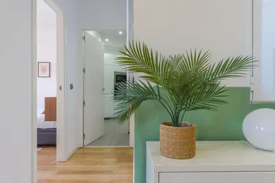 Plano de Stunning Stylish - 2BD 1BT - Chamberí