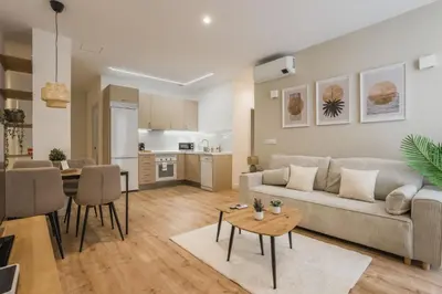 Una cocina o zona de cocina en Spacious stylish - 2BD 1BTH - Cuatro Caminos
