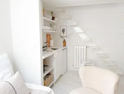 Una cocina o zona de cocina en Radiant Loft in the Heart of Madrid