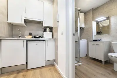 Un baño de Classy III - Ferga Suites