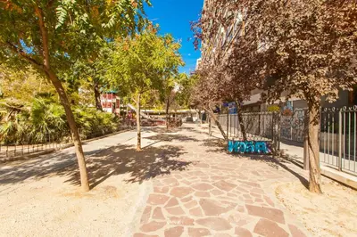 Plano de Stylish Duplex with Art & Charm in Prime Salamanca