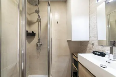 Un baño de Luxury XIV - Ferga Suites