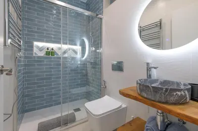Un baño de Home Chueca - Gran via