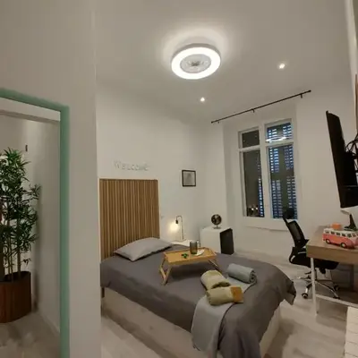 Barcelona habitación con comodidad y zonas compartidas Gran Vía-Madrid T emporal SBE1013