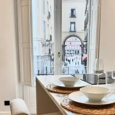 Charming Plaza Mayor Views & Top location