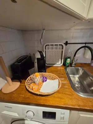 Una cocina o zona de cocina en Cozy Apartment in Ventas
