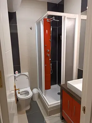 Un baño de Exyca Chueca