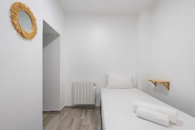 Cama o camas de una habitación en Beautiful duplex in Tetuan - Jaen