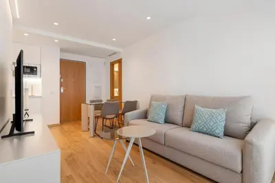 Una televisión o centro de entretenimiento en Elegance & comfort in Chamberi- 3B