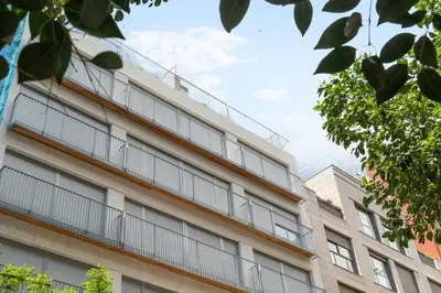 Edificio en el que se encuentra el apartamento