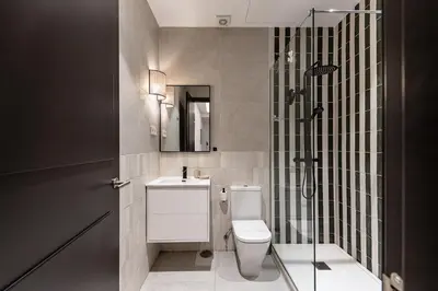 Un baño de Waou Urban Home Salamanca VI