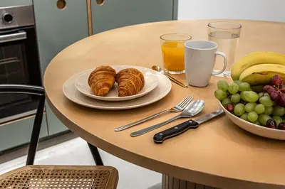 Comida en o cerca de este apartamento