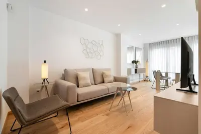 Una televisión o centro de entretenimiento en Elegance & comfort in Chamberi- 3C