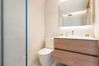 Un baño de Stunning penthouse in Chamberi- Ático B