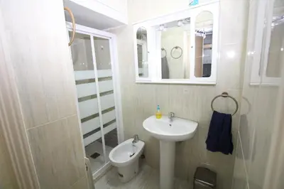 Un baño de Habitaciones en Luisa
