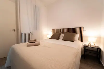 Cama o camas de una habitación en Casa para 4 en Chamberí