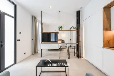 Una cocina o zona de cocina en MyHouseSpain - Santero Apartments A