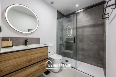 Un baño de MyHouseSpain - Santero Apartments A