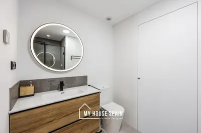 Un baño de MyHouseSpain - Santero Apartments B
