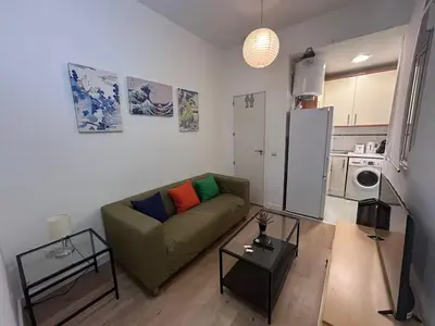 Una cocina o zona de cocina en Flat in Vallecas - Your Urban Oasis in Madrid