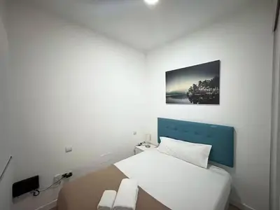 Cama o camas de una habitación en Flat in Vallecas - Your Urban Oasis in Madrid