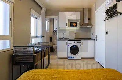 Una cocina o zona de cocina en Urban Nest China Town