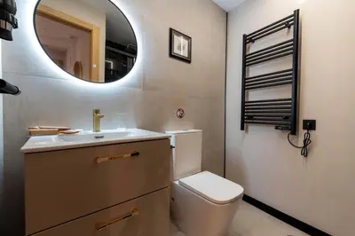 Un baño de Negresco Plaza Mayor
