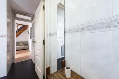 Cama o camas de una habitación en Atico duplex loft Lavapies