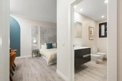 Un baño de Exclusive apartment in San Bernardo by Cómodo Madrid