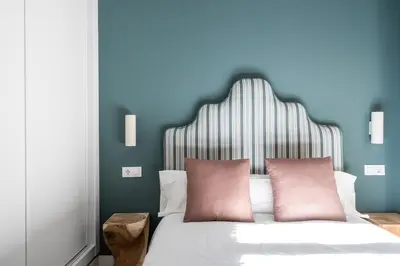 Cama o camas de una habitación en Exclusive apartment in San Bernardo by Cómodo Madrid