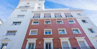 Edificio en el que se encuentra el apartamento