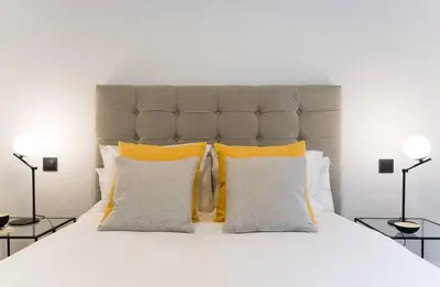 Cama o camas de una habitación en Luz y diseño en Malasaña, Piso céntrico y nuevo