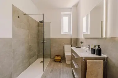 Un baño de Masu - 3 bedrooms in Justicia