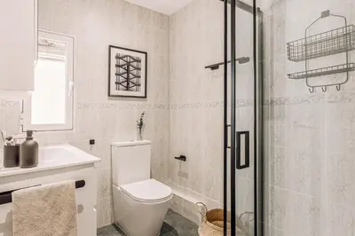 Un baño de Agate - 2 bedrooms in Trafalgar