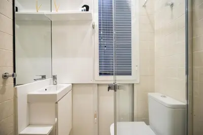 Un baño de Apartment in Madrid's downtown area, Bilbao Temporal MON333