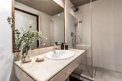 Un baño de Canggu - 2 bedroom in Trafalgar