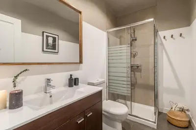 Un baño de Kita - 1 bedroom in Justicia