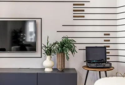 Una televisión o centro de entretenimiento en Bowie - 1 bedroom pool in Chueca