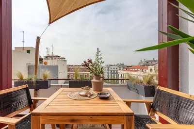 Un balcón o terraza de Skoura - 3 bedrooms and terrace in Almagro