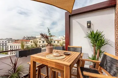 Un balcón o terraza de Skoura - 3 bedrooms and terrace in Almagro