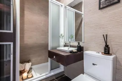 Un baño de Lecina - 2 bedrooms in Goya