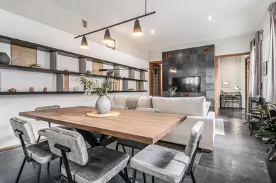 Plano de Monroe - 2 Bedrooms in Chueca